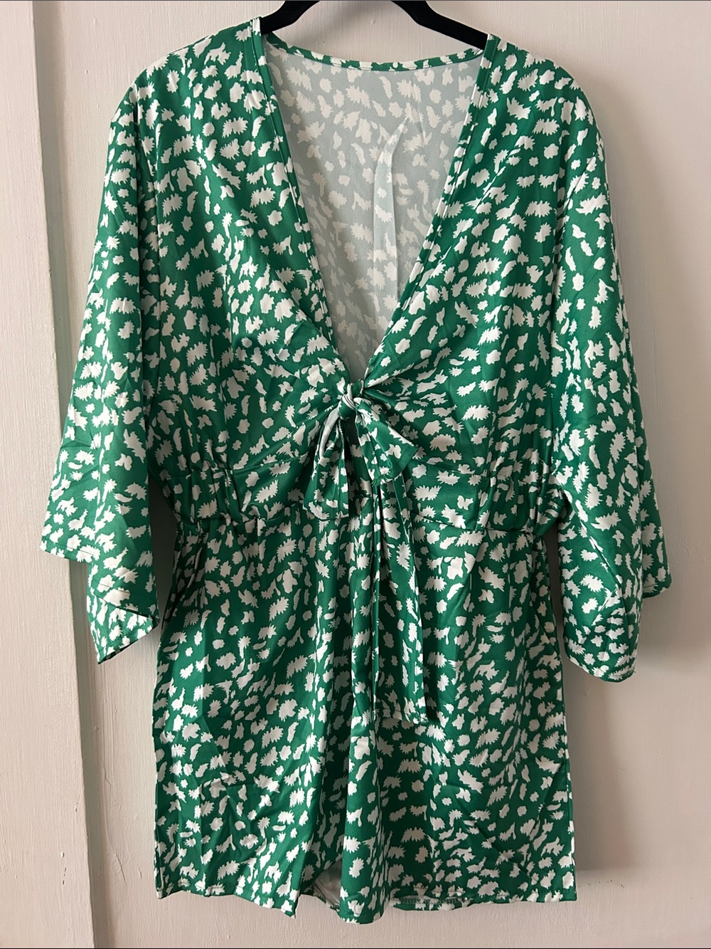 SHEIN Green and White Floral Tie-Front Jumpsuit Romper